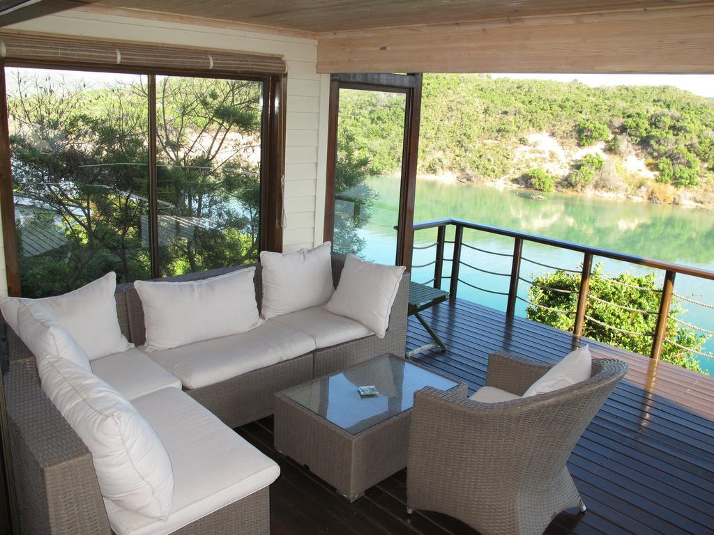 Sedgies On The Water Apartment Sedgefield Room photo